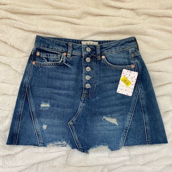 NWT Free People distressed Harvey denim mini skirt - Picture 2 of 6